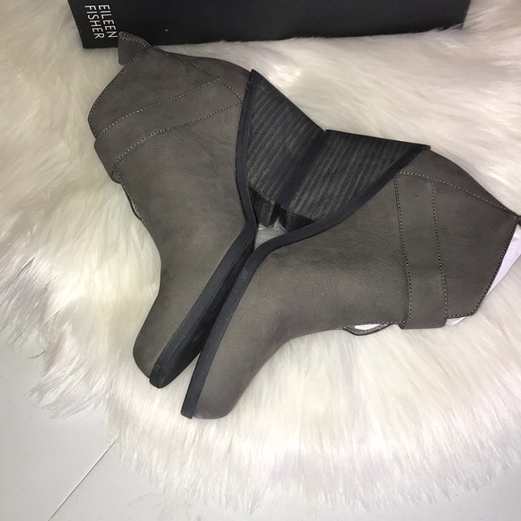 Eileen Fisher Tempo Bootie in Graphite Nubuck - Picture 4 of 5
